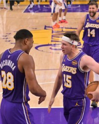 开云体育官方版-里皇当真是无限猖狂|湖人|太阳|圣安东尼奥马刺队|布鲁克林篮网队|菲尼克斯太阳队_新浪体育_新浪新闻