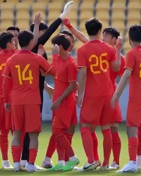 开云体育下载-U23国足踢泰国首发预测！蒯纪闻首次以主力身份出战，王钰栋替补